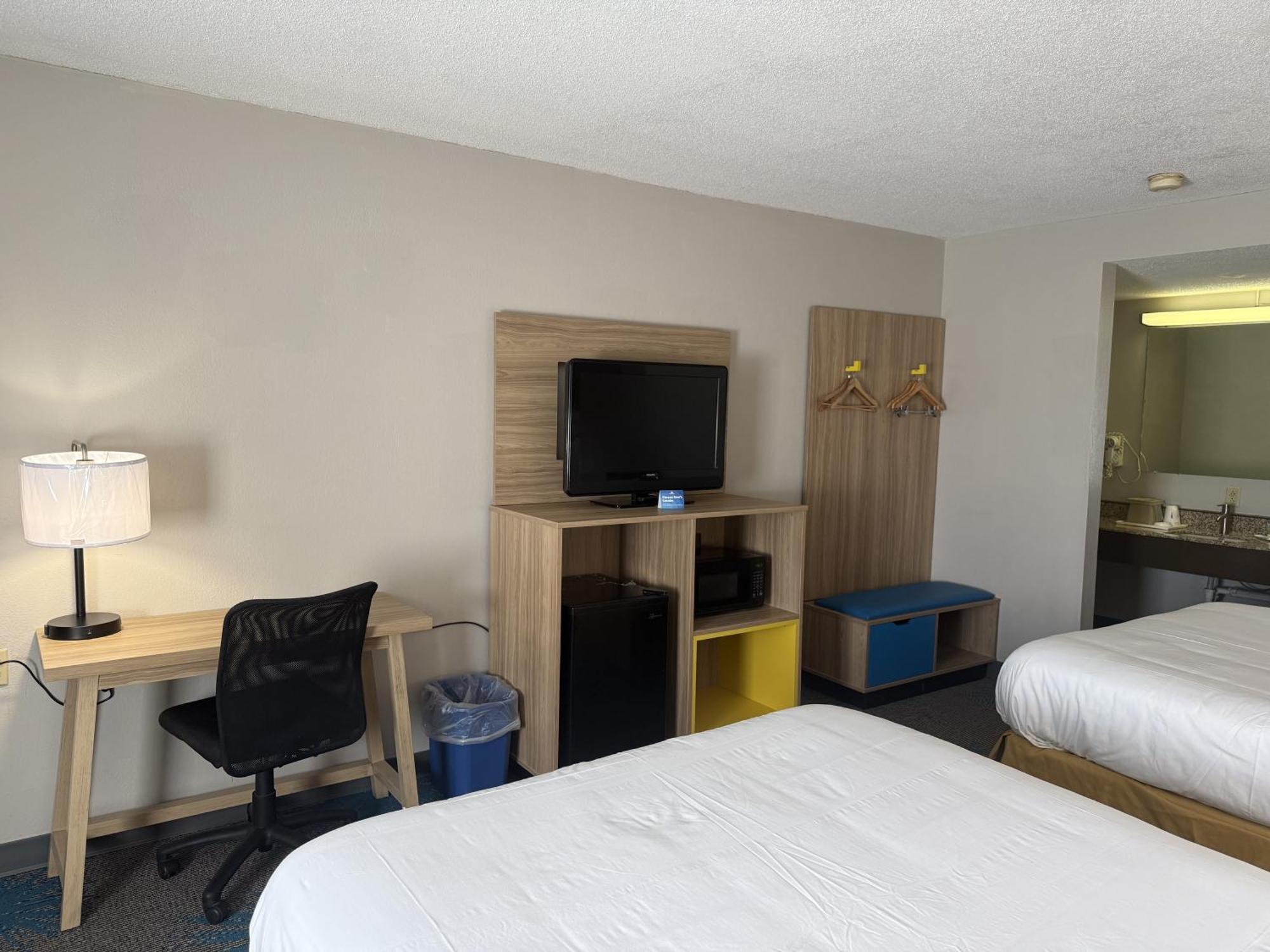 Days Inn By Wyndham Hannibal Exterior foto